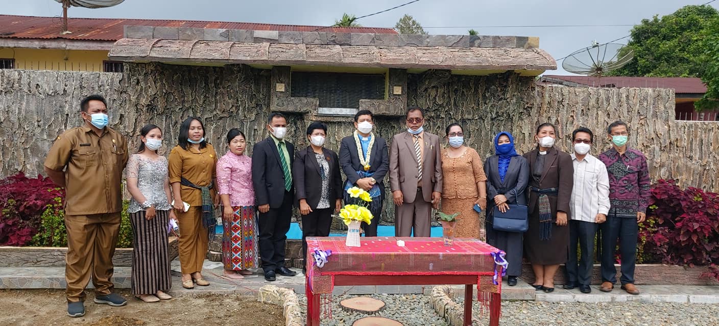 Pelepasan Siswa SMA Swasta GKPS 1 Pamatangraya Penuh Hikmat